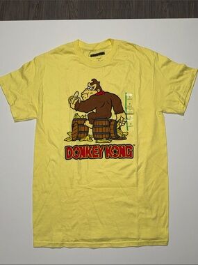NWT Nintendo Donkey Kong Men's T-Shirt Size Medium Yellow